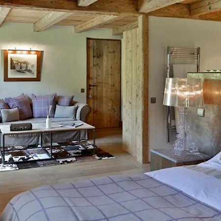 Maison Holiday home *